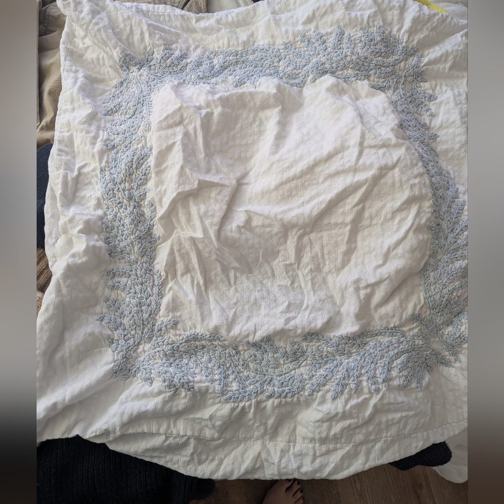 Serena & Lily Euro Sham pillowcase (26x26)